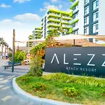 Lägenhet Front - Azizi Pool Piscina Calda