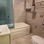 Front - Azizi Pool Piscina Calda * Năvodari