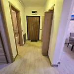 Front - Azizi Pool Piscina Calda Năvodari